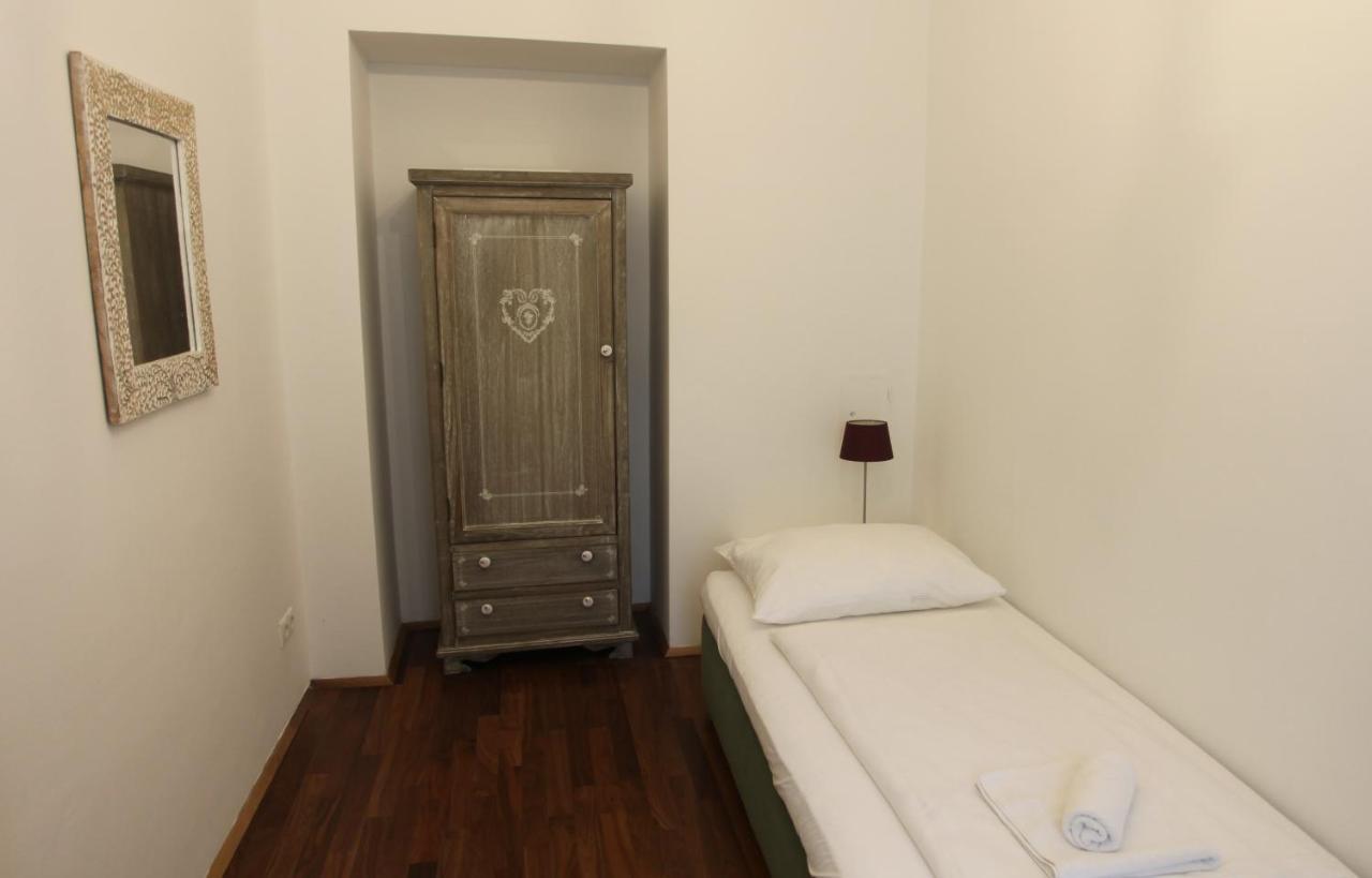 וינה Casa Nostra - Ausgefallene Wohnung Am Augarten מראה חיצוני תמונה